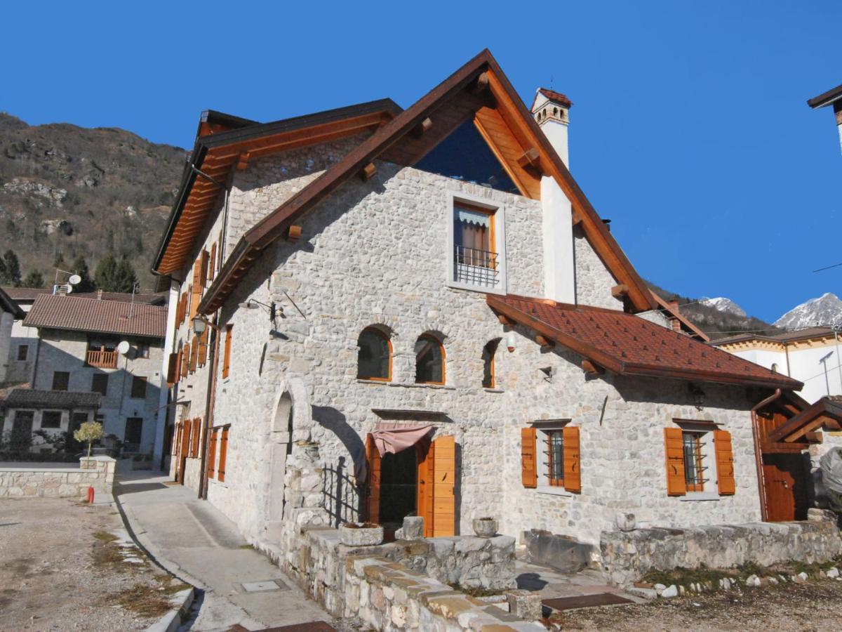 Apartment Albergo Diffuso - Cjasa Ustin-4 By Interhome Barcis Eksteriør billede
