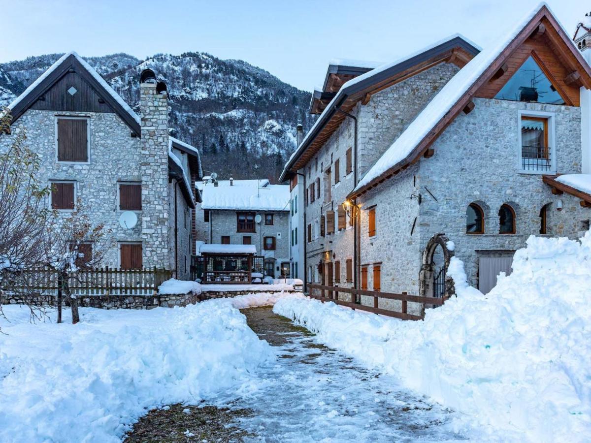Apartment Albergo Diffuso - Cjasa Ustin-4 By Interhome Barcis Eksteriør billede